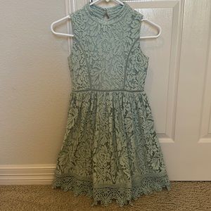 Size 10 dress girls like new- only worn twice